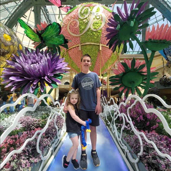 Meet your Posher, Brittney - Picture 3 of 3